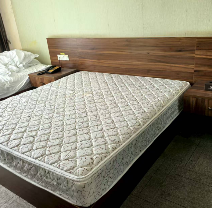 广州旧床垫上门回收